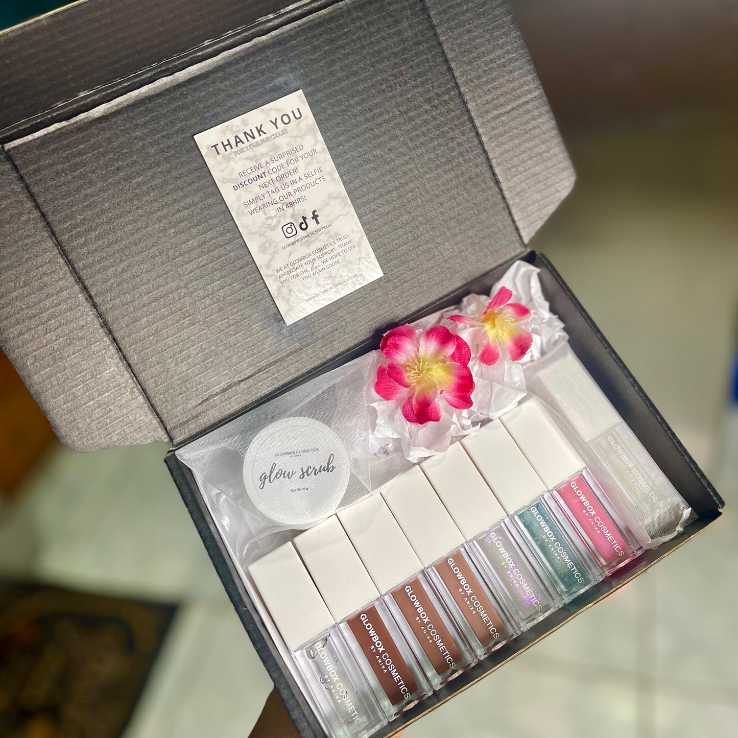 GLOW BOX SET